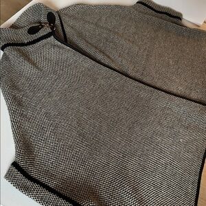 Anthropologie Monochrome Houndstooth Cape